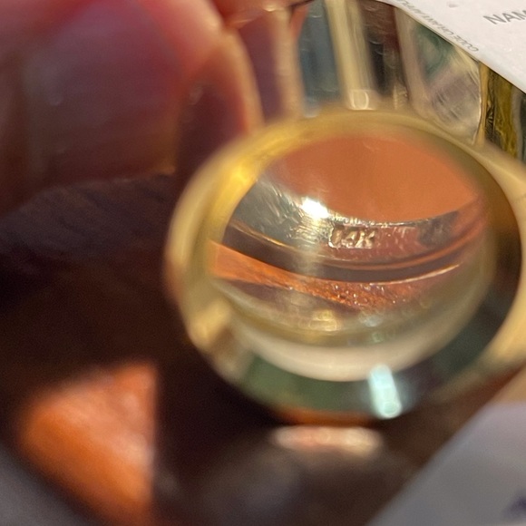 Used emeral ring - Picture 13 of 13